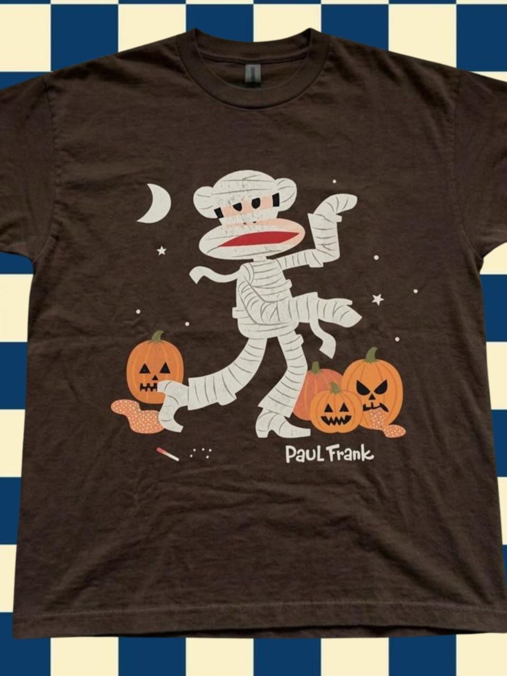 Gildan Brown Paul Frank Mummy Monkey Halloween Tee with Orange Pumpkins